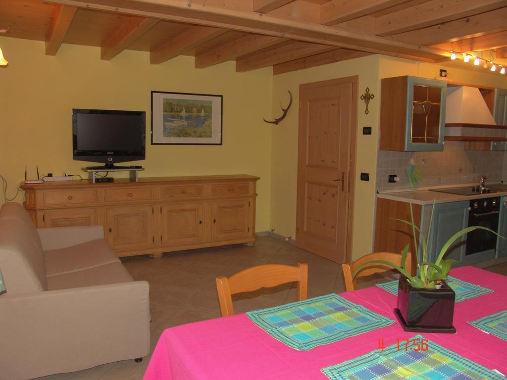 Apartamento Casa Martina Livigno Habitación foto